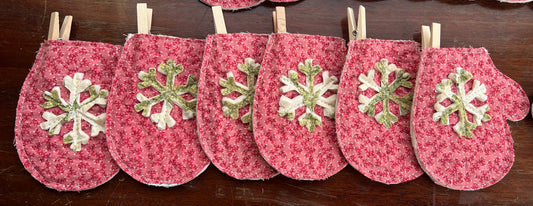 Christmas Mitten or stocking garland, set of 6