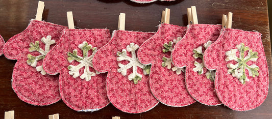 Christmas Mitten or stocking garland, set of 6