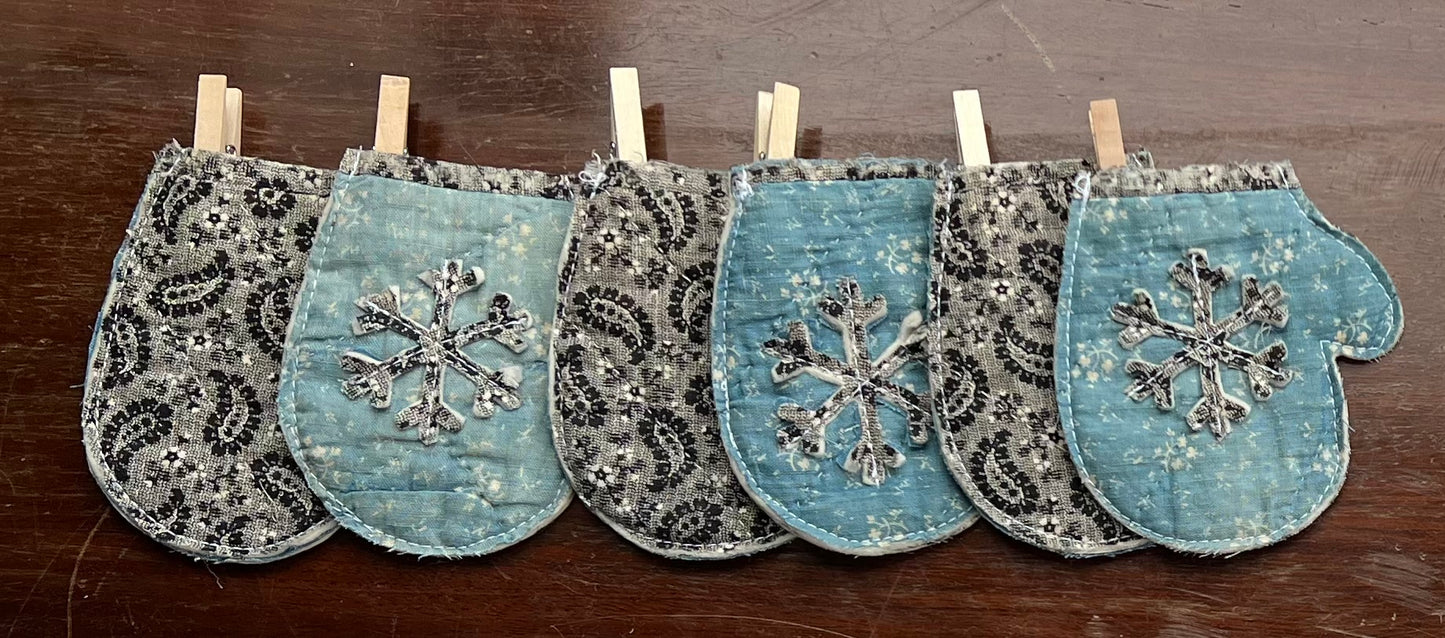Christmas Mitten or stocking garland, set of 6